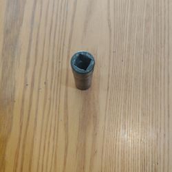 Snap On 1/2 Inch Drive 9/16 Inch Impact Socket 6 Point  SIM180A