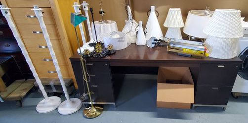 Designer Lighting - Floor, Table & Wall Lamps
