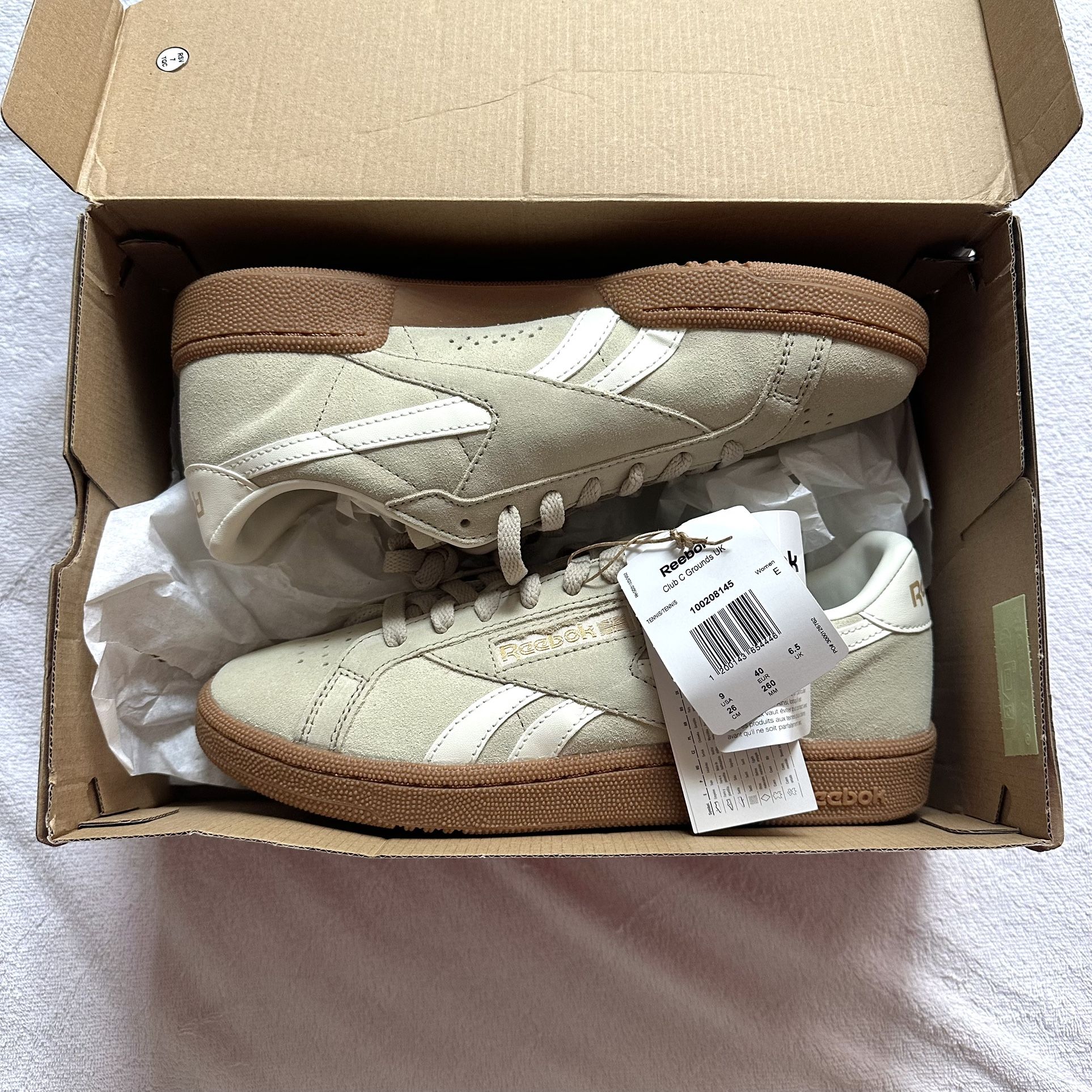 White and cream Reebok Club C 85 Grounds Classic Gum trainers