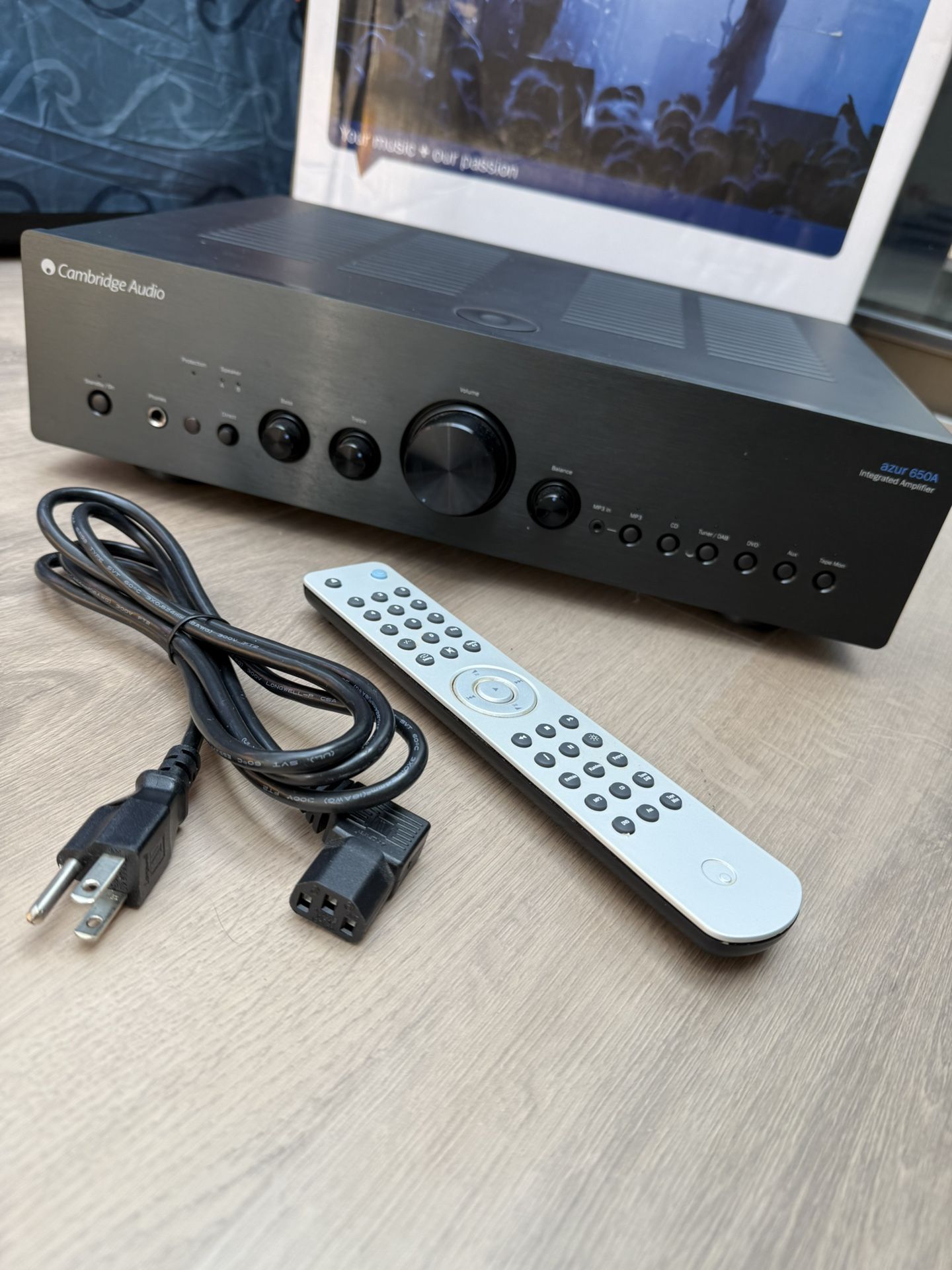 Cambridge Audio Azur 650A Integrated Amplifier in very good condition