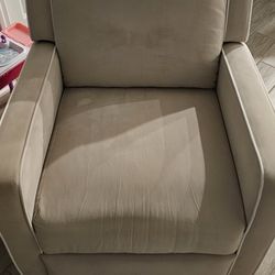 Reclining Chair Great For Nursing 