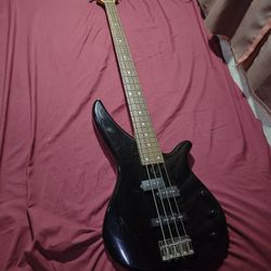 Abajo Yamaha  afinador Y Cable Largo