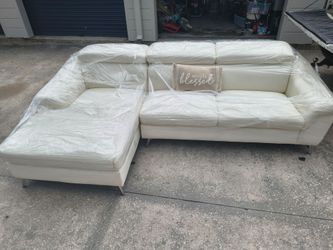 L shape sectional good condition  300  free local delivery ucf area