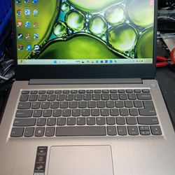 Lenovo 81X7 INTEL i5 11Gen.