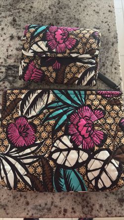 Vera Bradley Lady Wallet And Cosmetics Bag