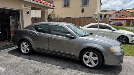 2013 Dodge Avenger