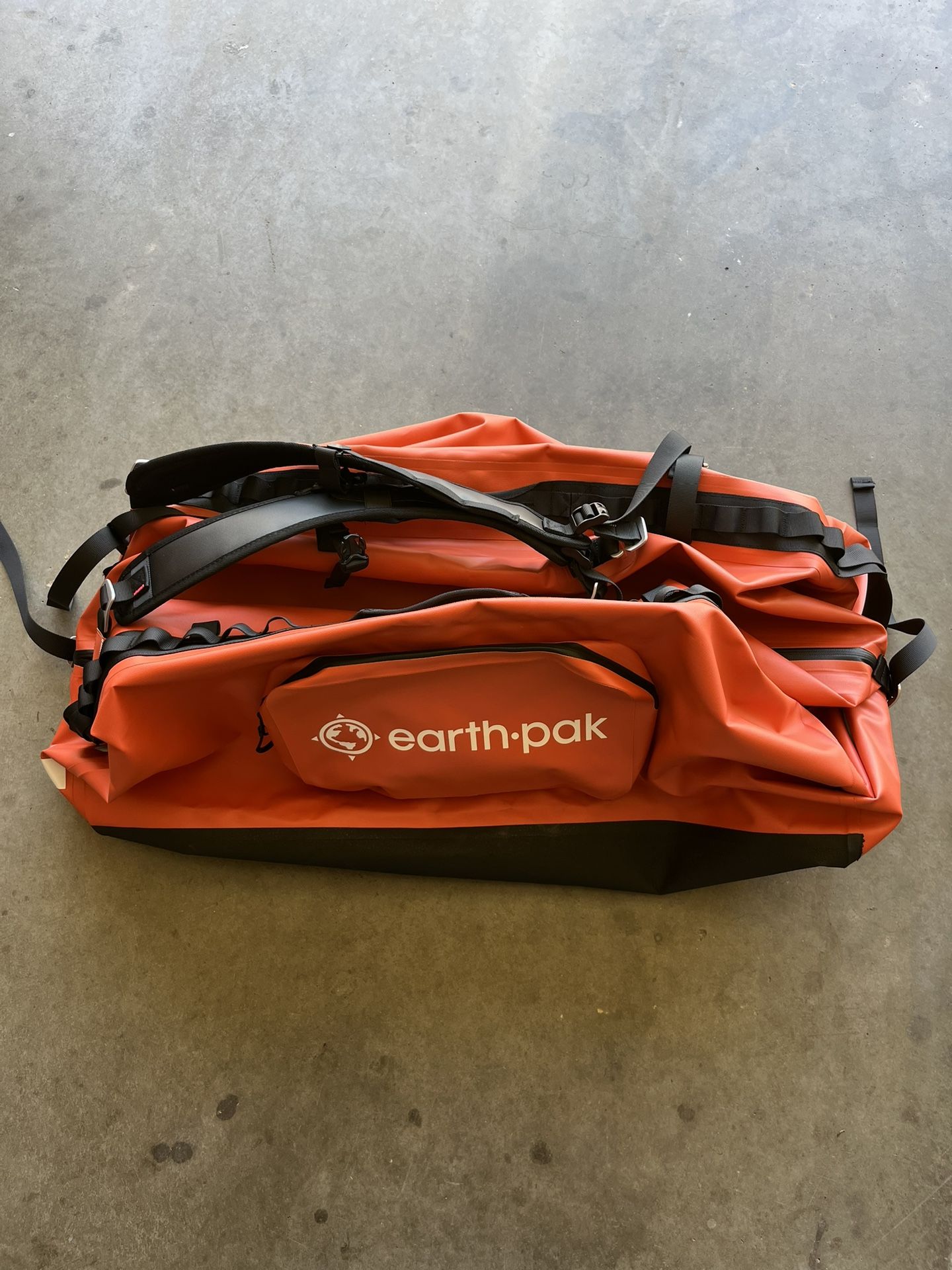 Earth Pak Waterproof 160L Bag/backpack