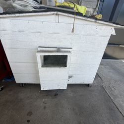 Dog House With Heater