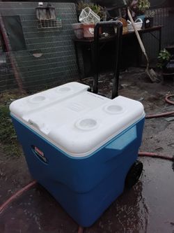 Big ice chest on wheels
