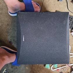 Yamaha Ns-050 Powered Subwoofer And Warendale Diamond 7 Series Diamond 7.2 Bookshelf Speakers.  