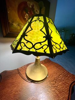 Beautiful Antique Mission Arts and Crafts Slag Glass Lamp 225.00 OBO
