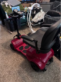 Mobility scooter