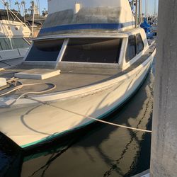 1977 Tollycraft  For Sale New Engines