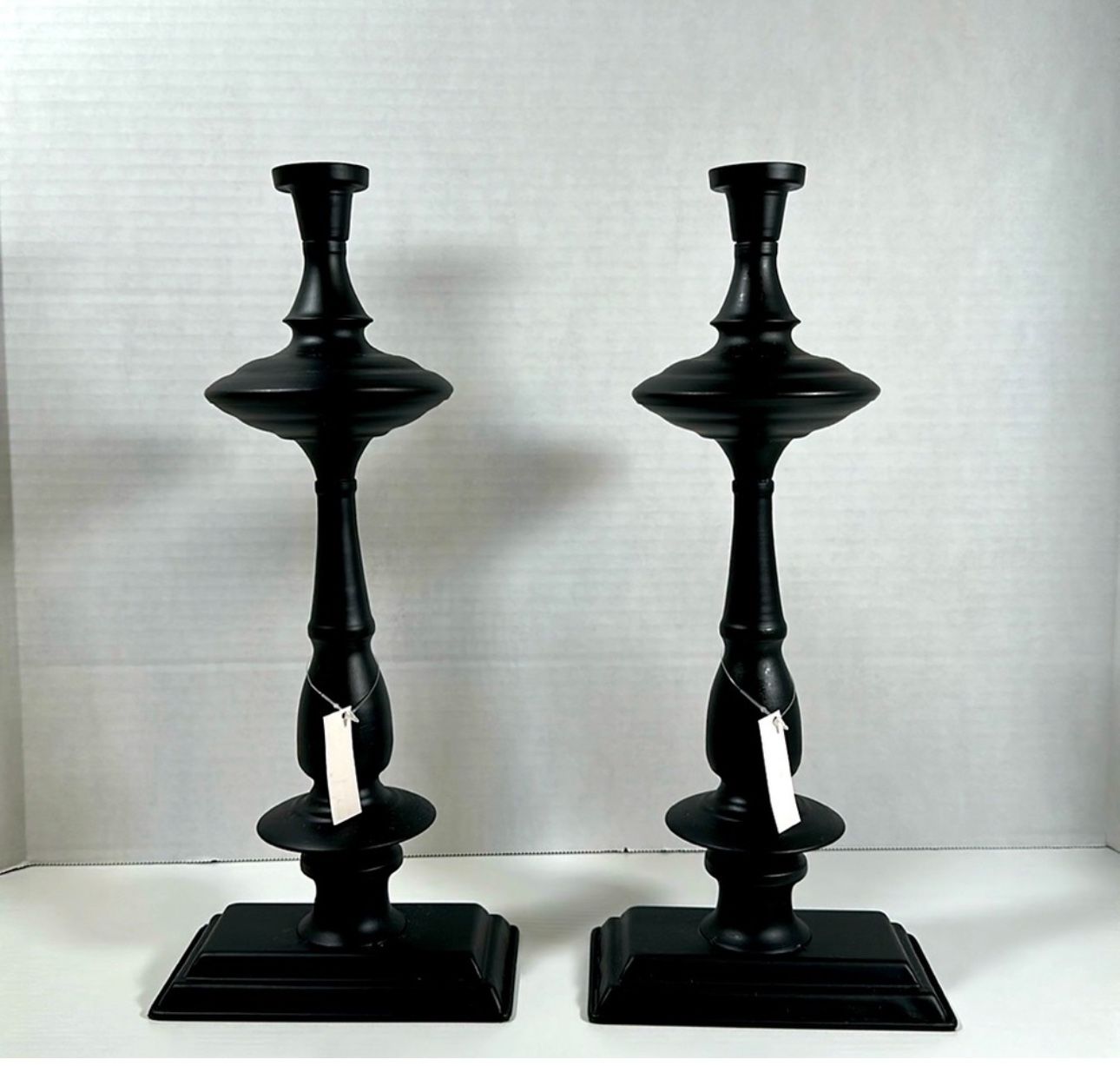 Set Of 2 Candle Holders 