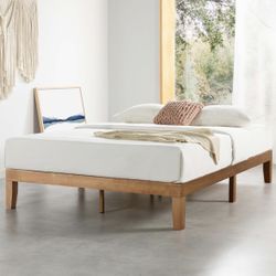 King wooden bedframe