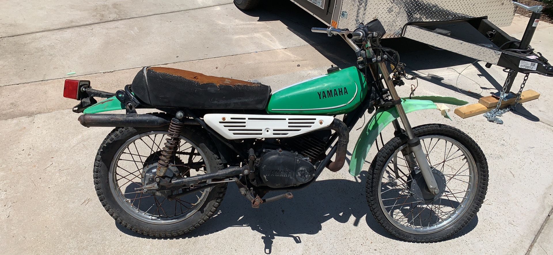 1979 yamaha DT100