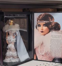 Barbie Signature A Tribute to Fashion Barbie Doll #2 - #JBH89 *In HAND*