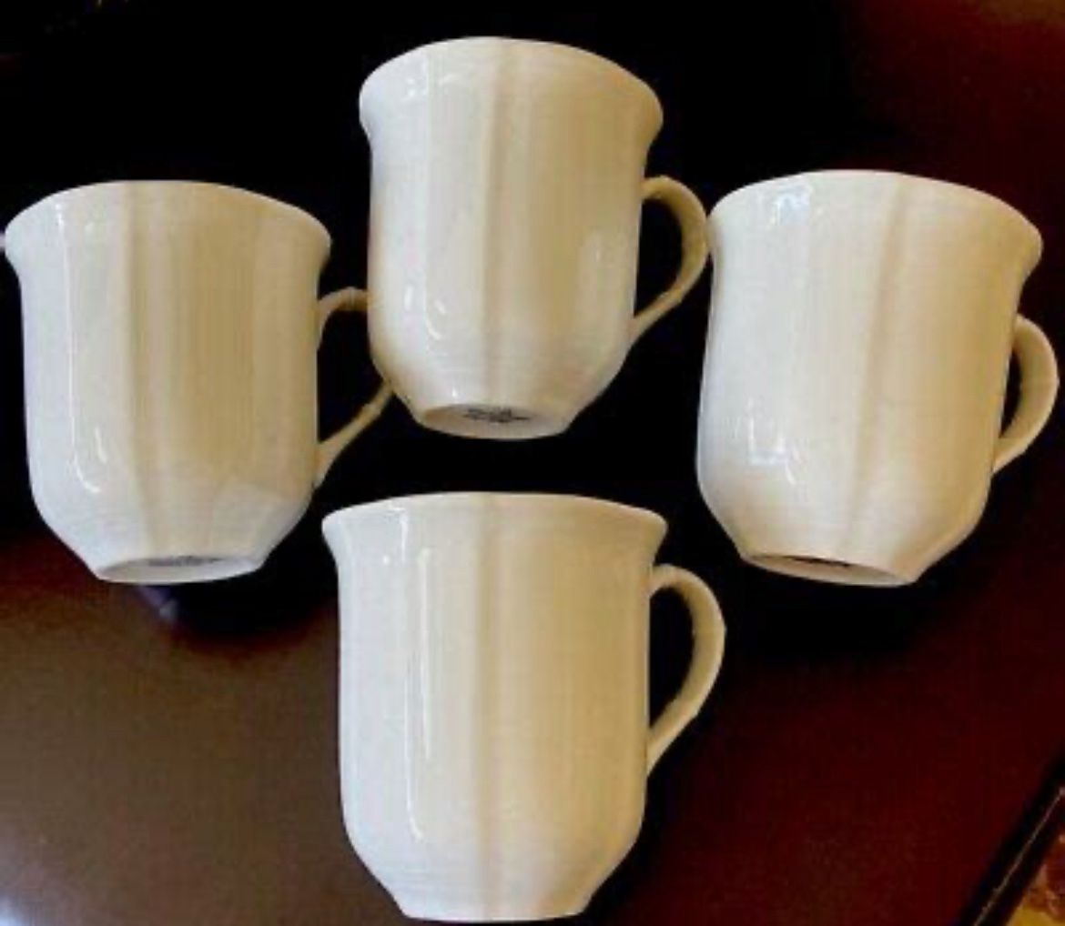 Villeroy & Boch Manor Mugs