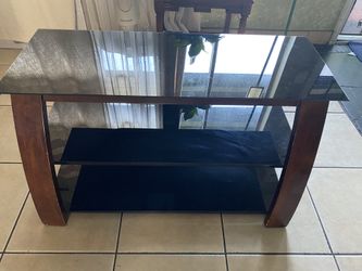 Black Glass Tv Stand