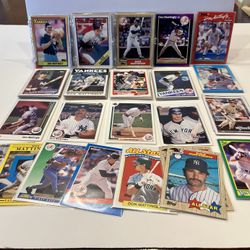 121 Don Mattingly Cards 80’s & 90’s Topps Fleer Donruss Score Upper Deck Yankees