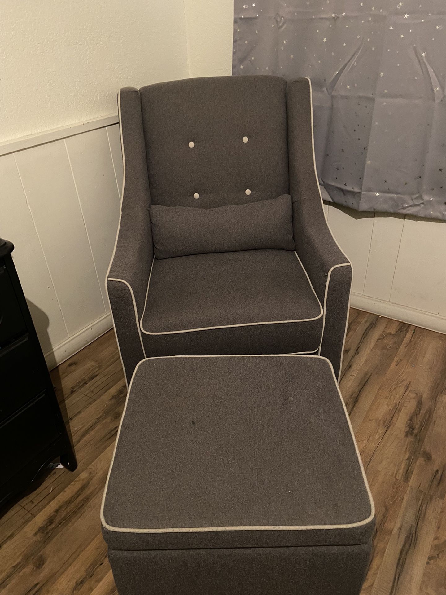 Rocking Chair And Ottoman