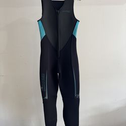 Womens wetsuit