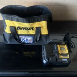 DEWALT Charger & Tool Bag