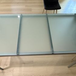 Dining Table With 4 Chairs