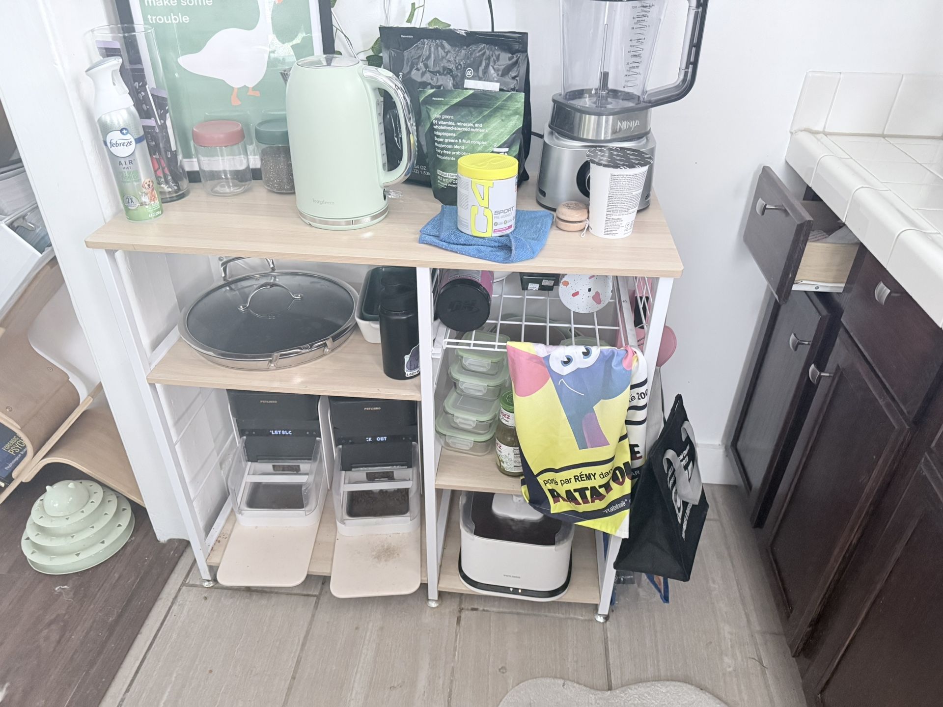 Organizer Table