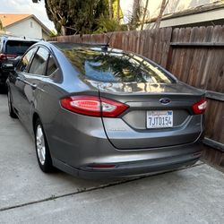 ford fusion 