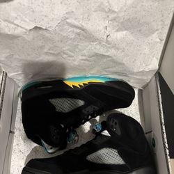 Jordan 5 Aqua