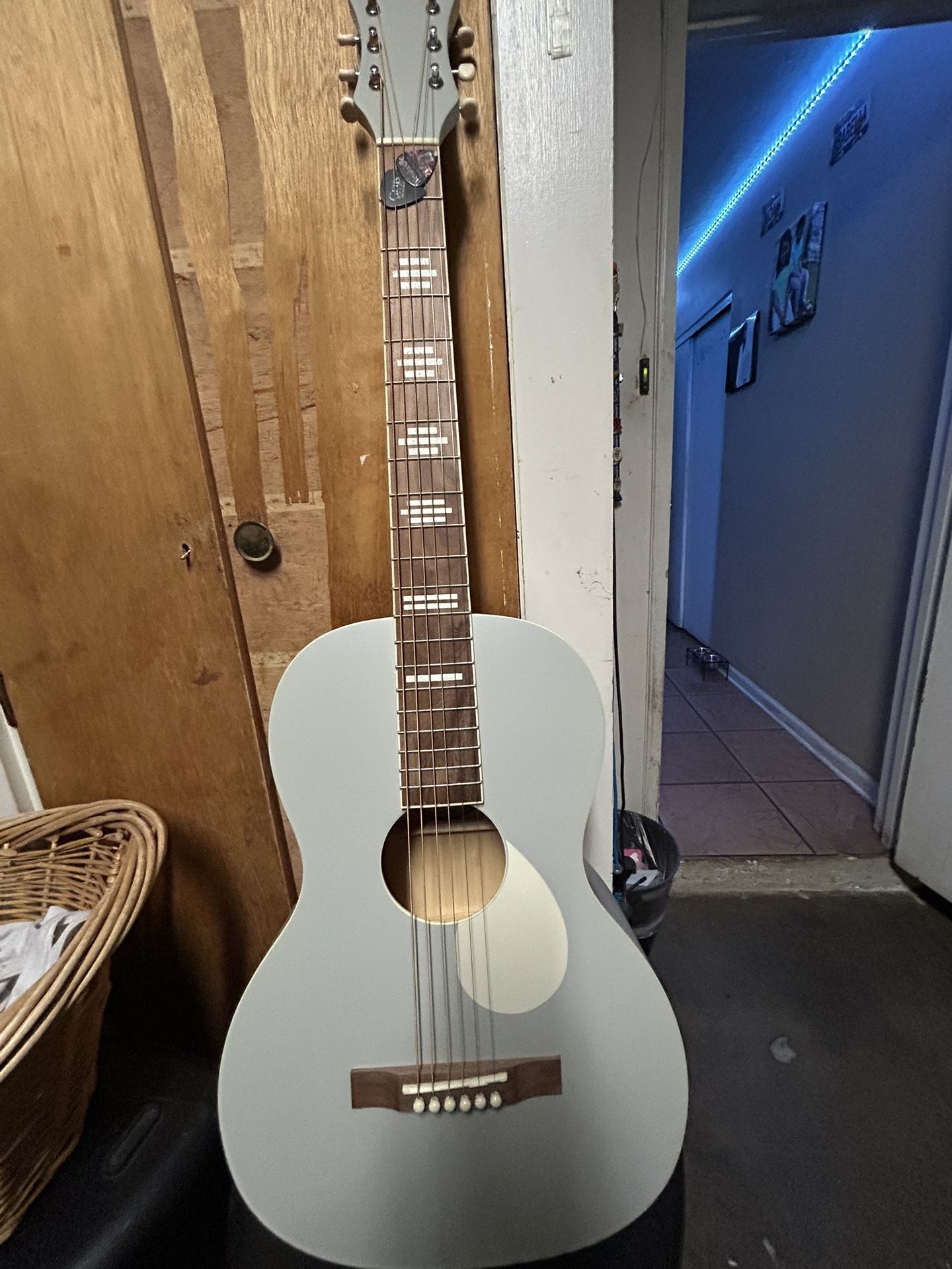 Guitar
