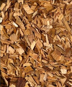 Wood chips / mulch / garden landscaping