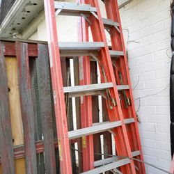 8 Ft And 6 Ft Ladders 