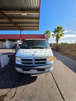 1999 Dodge Ram Van