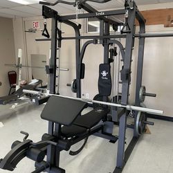 Vesta Fitness Smith Machine 2001 w/Bench Attachment | 230lb Bumpers Weights | 7ft Olympic Bar | Fitness | Gym Equipment | FREE DELIVERY🚚 