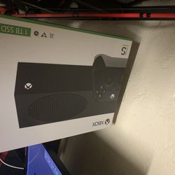 Limited Edition Black Xbox Series S 1tb 