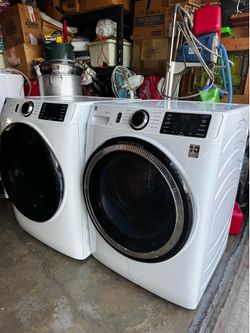 GE UltraFresh Washer & Electric Dryer Set