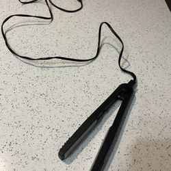 Revlon Stylix Ceramic Flat Iron 1-inch