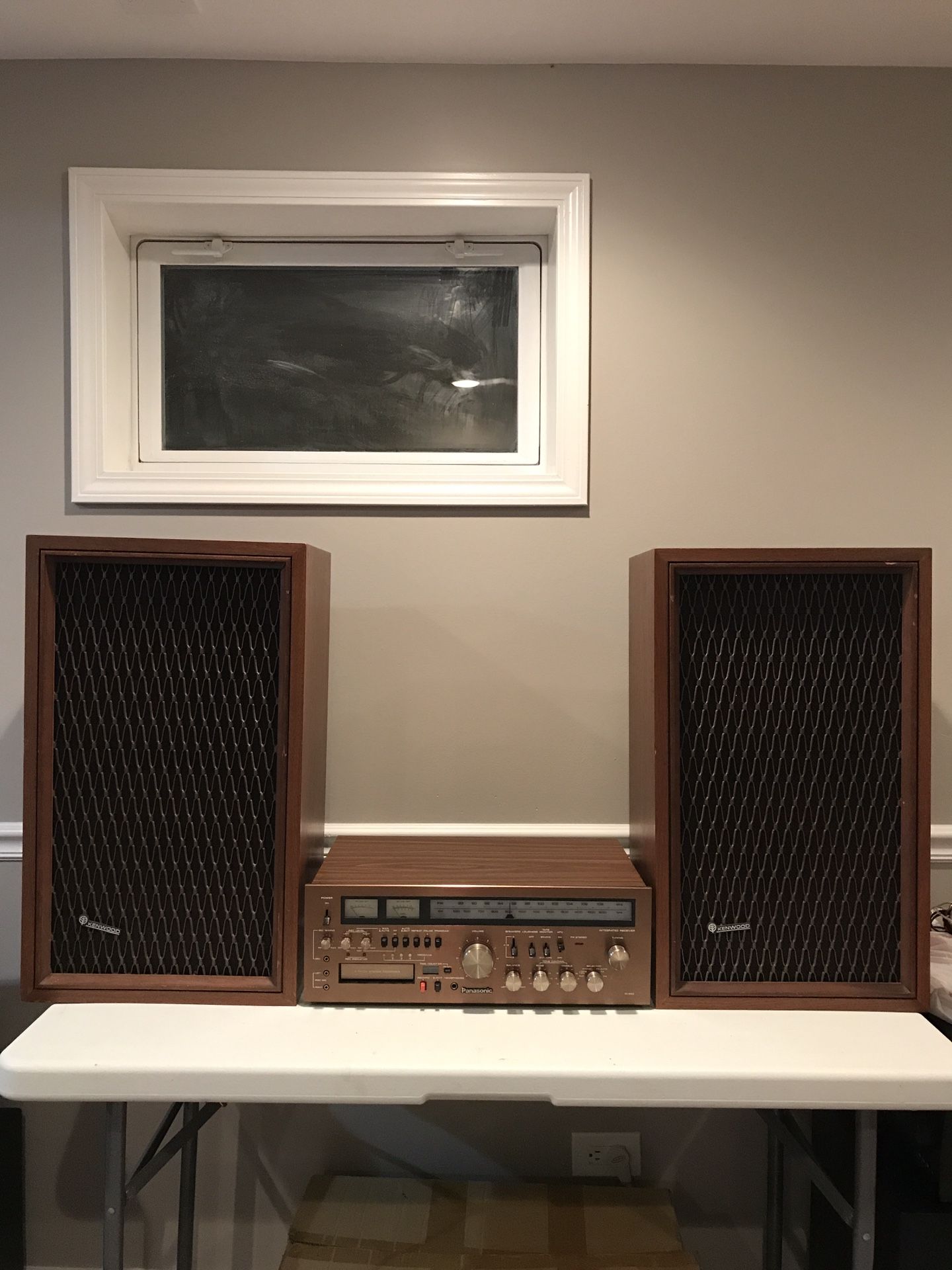 2 Speakers KENWOOD madel KL-5080 and 1 receiver Panasonic Model RA-6600