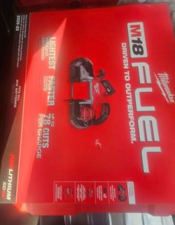 Milwaukee m18 fuel deep cutting band saw kits new