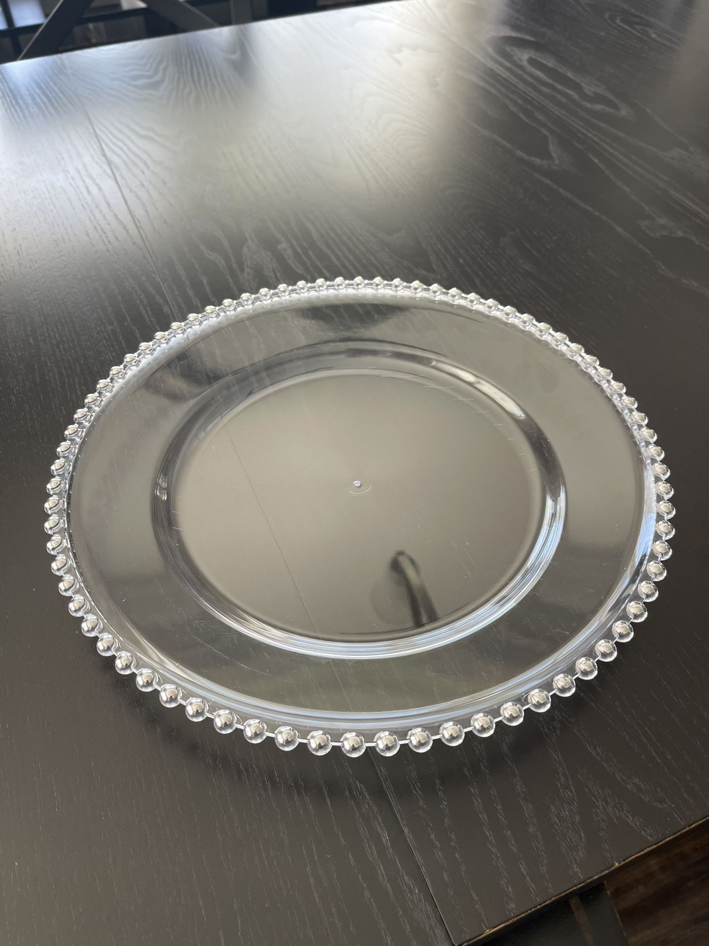  150 Acrylic Charger Plate With Silver Beaded Rim 13-inch