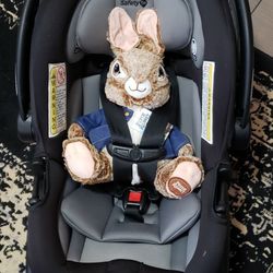 SAFETY 1ST ON BOARD CAR SEAT 35LT MODEL #C261EELA