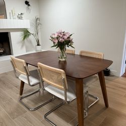 Dining Room Table And Chairs