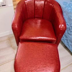 Mc Combo Club Chair/Ottoman New