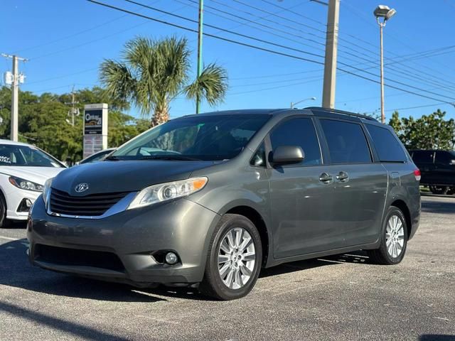 2011 Toyota Sienna