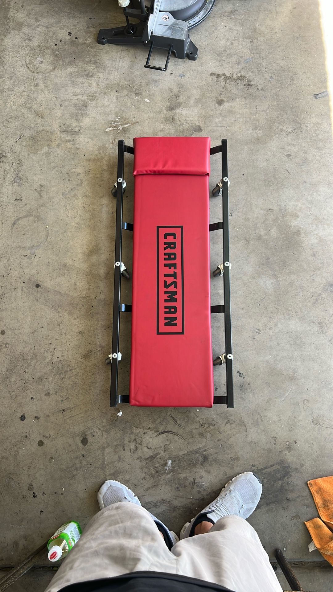 Craftsman creeper with metal frame