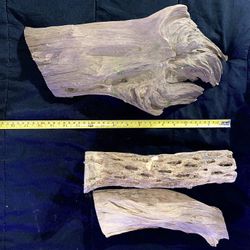 Drift wood(s) for fish tanks.