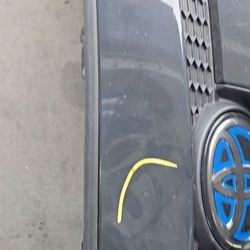 2025 toyota corolla front bumper cover and grill