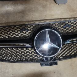 Mercedes-Benz GLE AMG Front Grill
